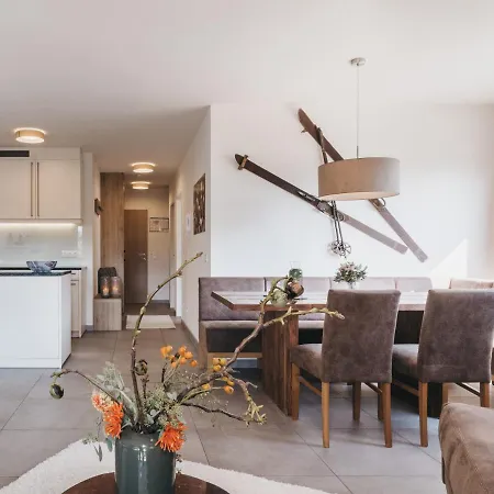Village Park By Vaya Inklusive Zell Am Kaprun Sommer Karte Apartment Zell am See